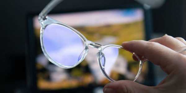 How Blue Light Blocking Glasses Can Transform Your Sleep